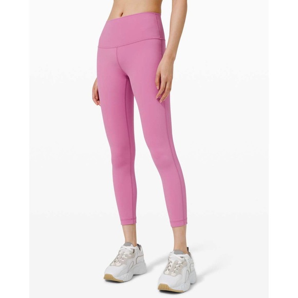 lululemon athletica Pants - Lululemon Wunder Under 25” Leggings - Size 4